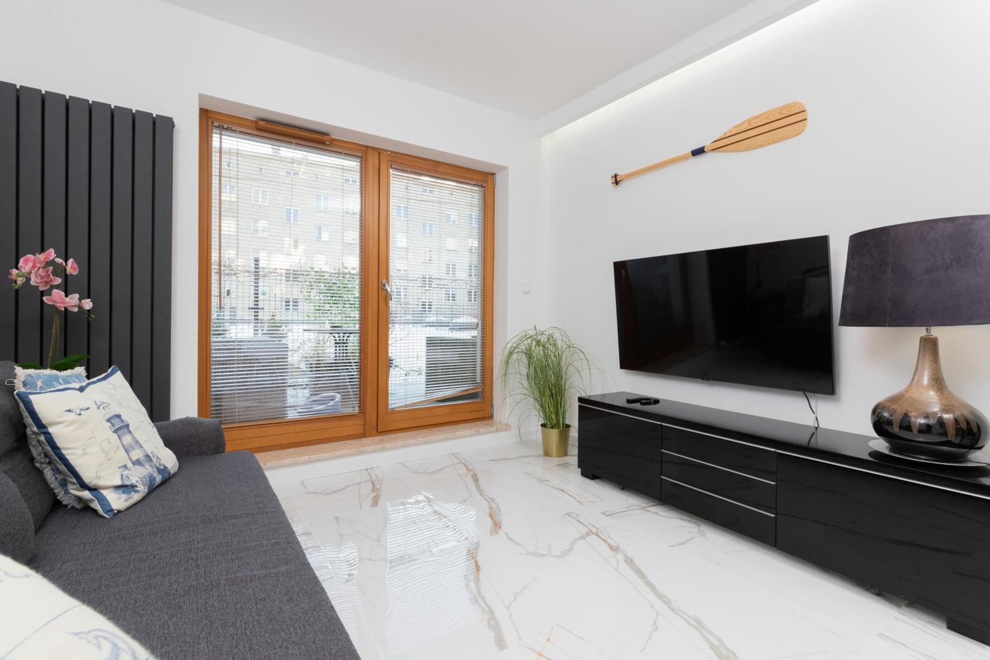 Batorego 7 Apartament With Terrace & Parking Downtown Gdynia By Renters Eksteriør billede