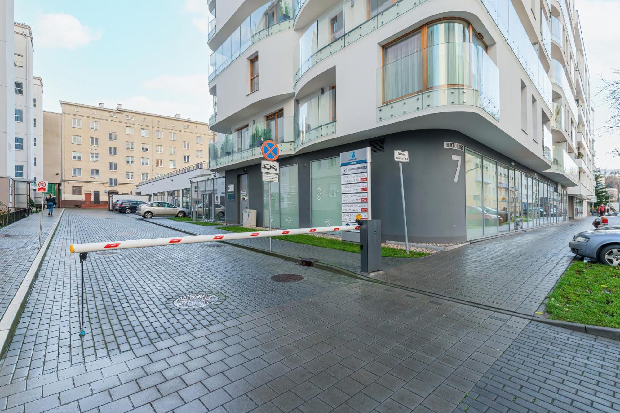Batorego 7 Apartament With Terrace & Parking Downtown Gdynia By Renters Eksteriør billede